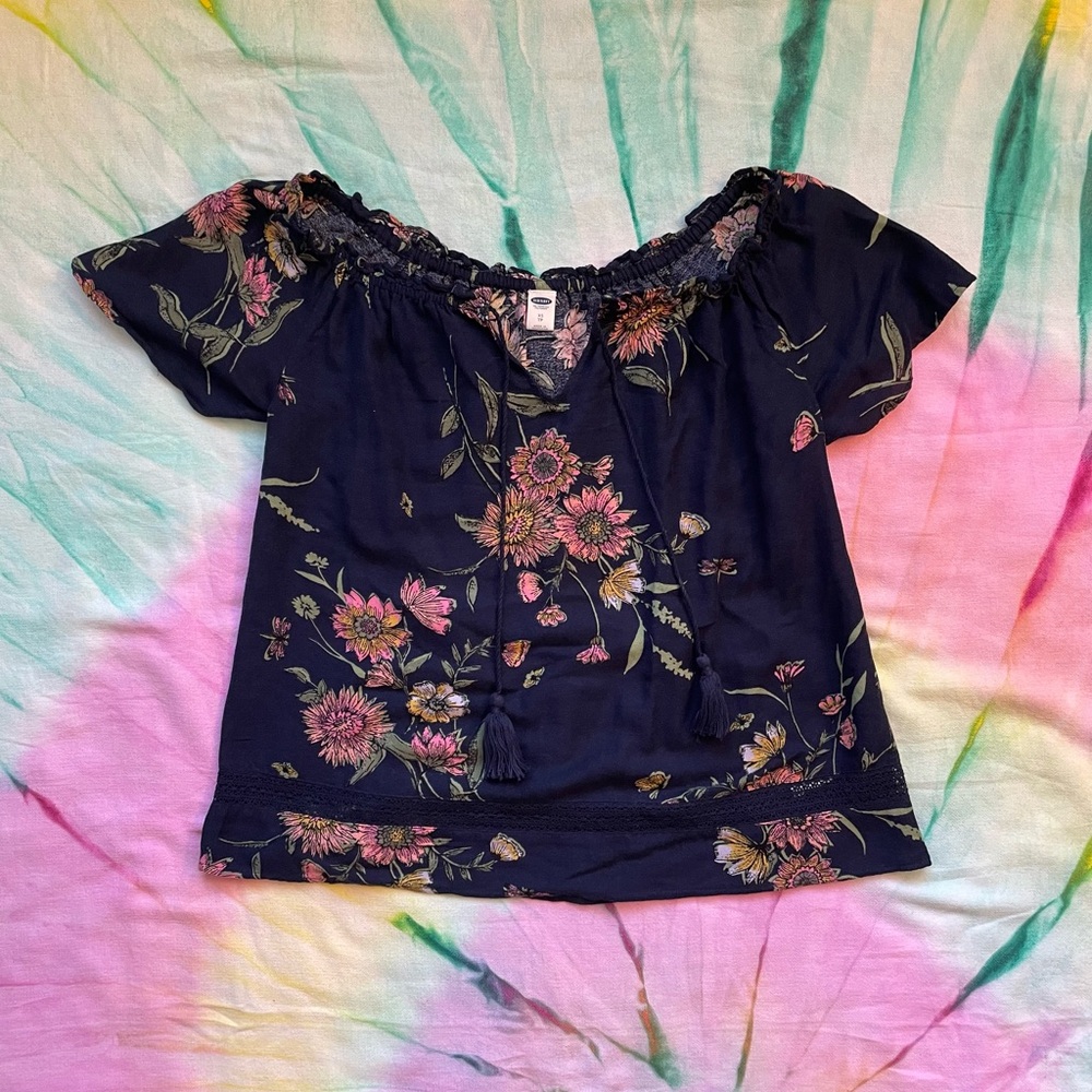 👚2/$20 | Old Navy Floral V-Neck Blouse | Size XS